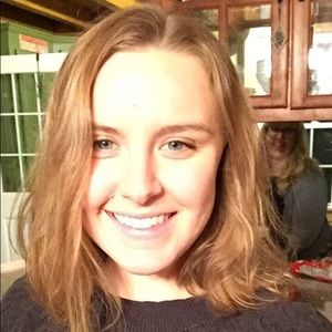 Meet your Posher, Emilia